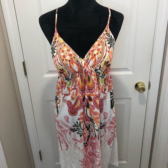 Dresses & Skirts - Paisley and floral beach dress size large